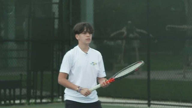 tennis.jpg 