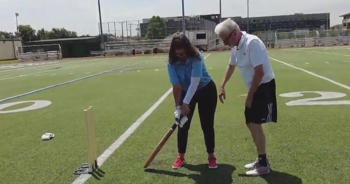Legally blind North Texas woman joins cricket team, named national finalist 