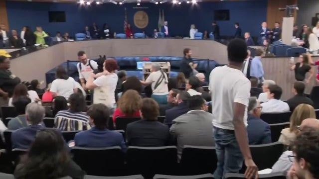 18-p-dade-budget-cuts-wforc0qh.jpg 