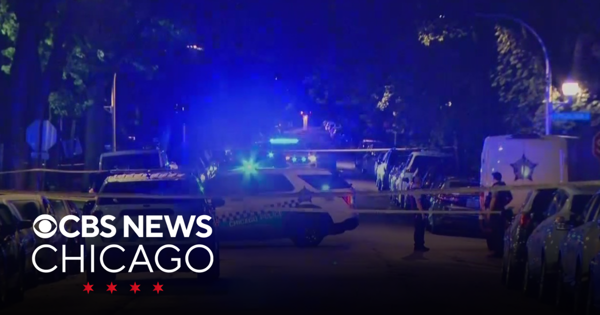 Man shot and killed on Chicago's North Side - CBS Chicago