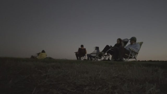 davis-perseid-watchers.jpg 