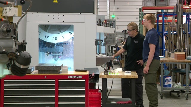 4p-pkg-free-mechanic-and-cnc-training-wcco8hpg.jpg 