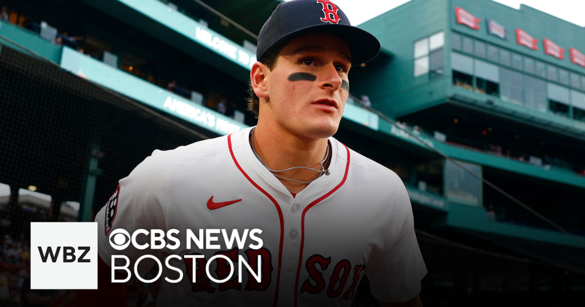 Red Sox players send message to Braintree Little Leaguers before World ...