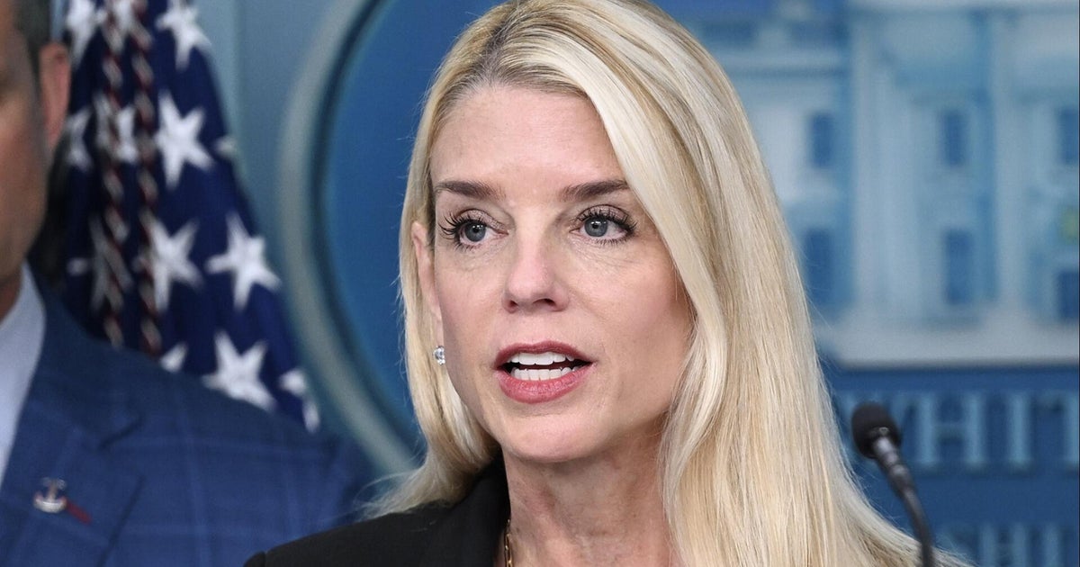Justice Department to remove emergency D.C. police chief and rewrite Bondi order on ICE cooperation
