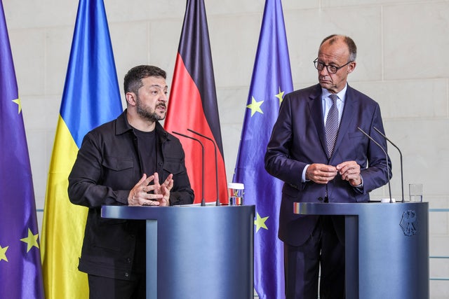 Ukrainian President Volodymyr Zelenskyy with German Chancellor Friedrich Merz 