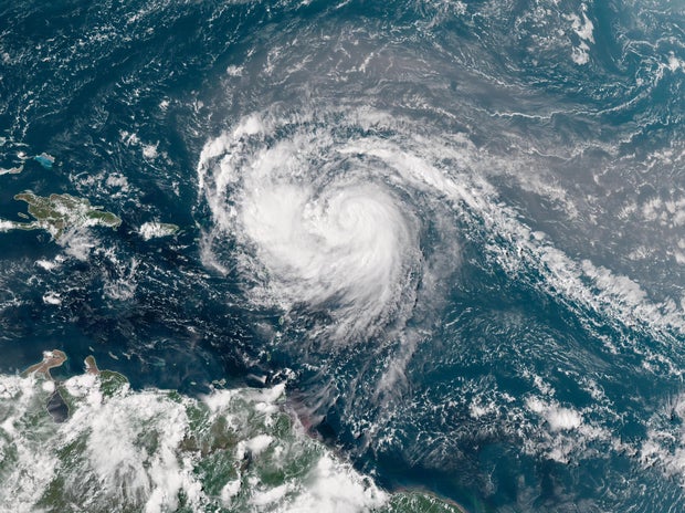 Hurricane Irene on the Atlantic Ocean, the first from 2025 season. The maps show its way and expectations. star-news.press/wp The satellite image shows Hurricane Irene at 3:10 pm EST, August 15, 2025.