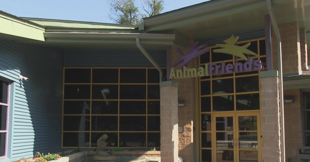 Pittsburgh's Animal Friends chapter steps up to help pet owners with free clinics 