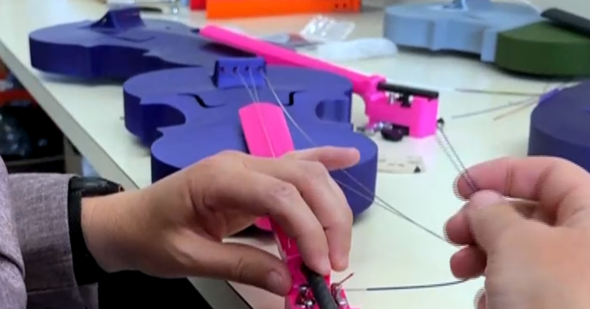 Pennsylvania school uses 3D printers to make violins accessible to students 