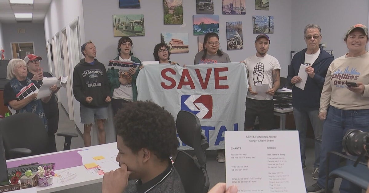 Amid potential SEPTA cuts, protesters demand action at Picozzi's office in Philly 