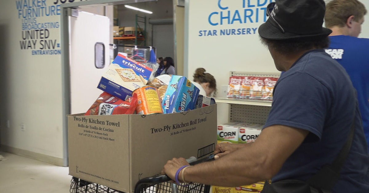 Why many Nevadans are contending with worsening food insecurity: “They have no choice at all”