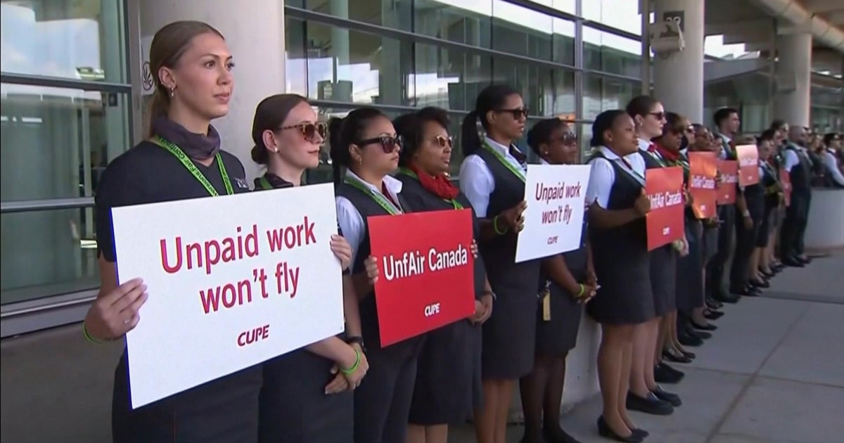 Tentative settlement reached to finish Air Canada flight attendant strike, union says