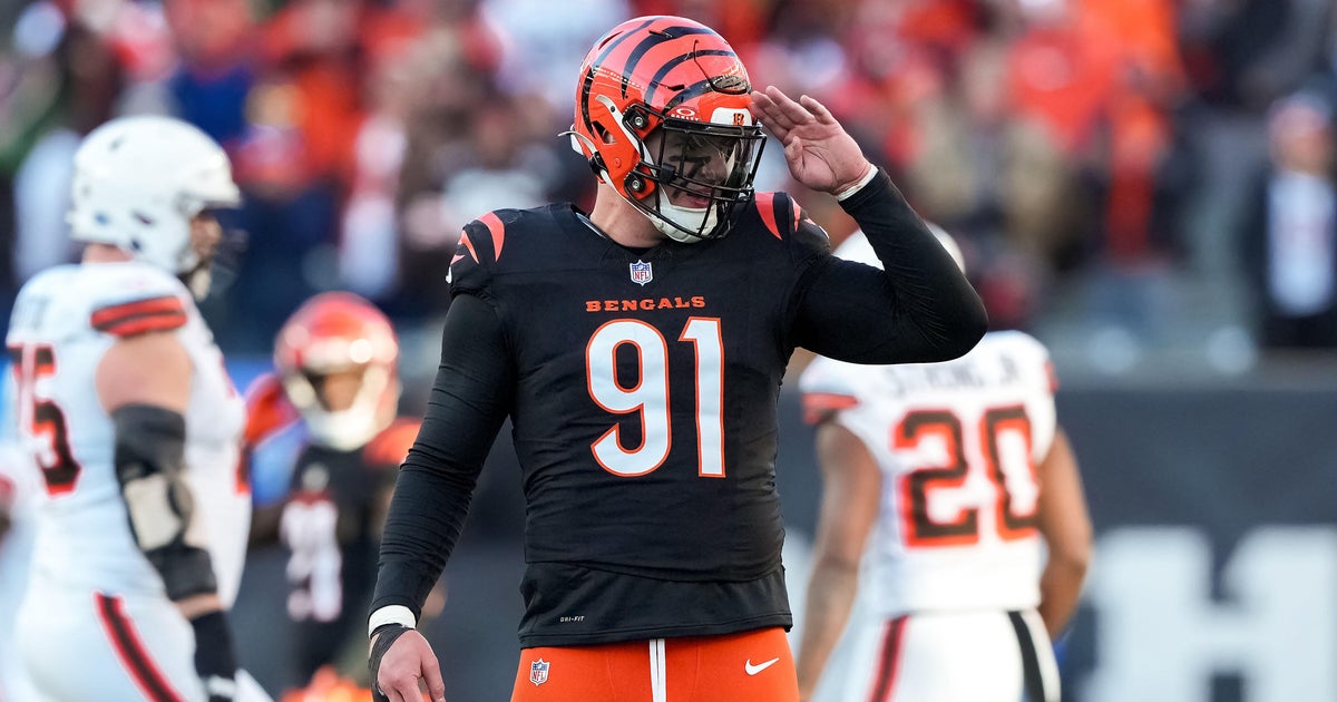 Pats made trade call about Trey Hendrickson, but no deal close 