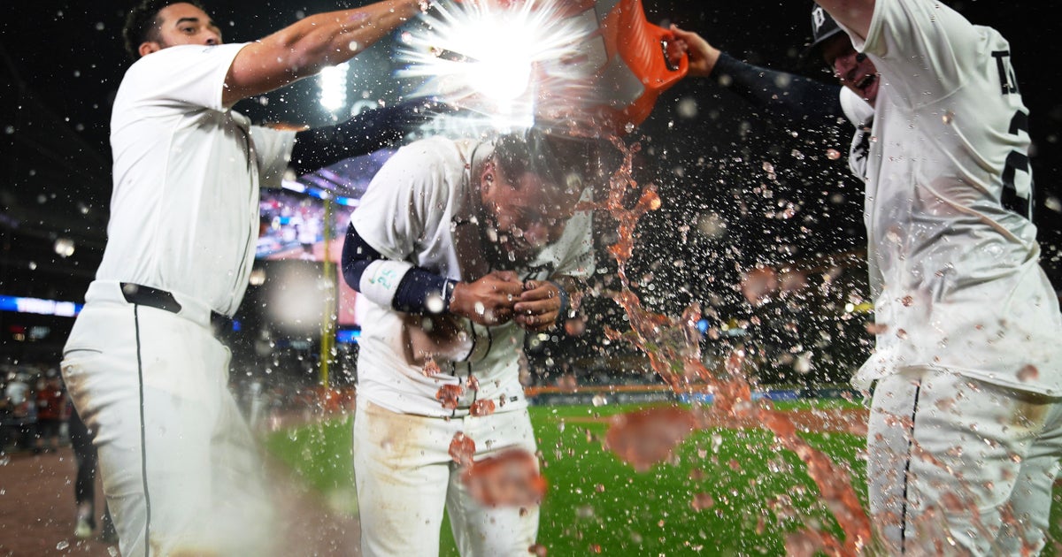 Torres draws game-ending walk as Tigers beat Astros 1-0 in 10 innings 