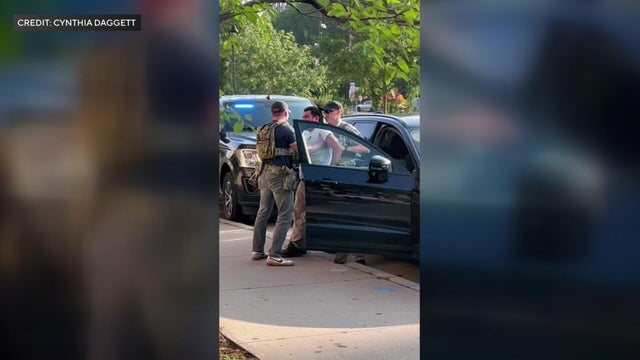 10p-vo-mpls-ice-arrest-wcco8jgr.jpg 