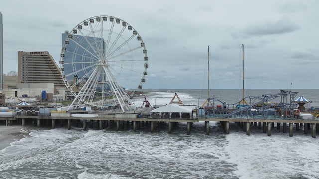 summerbeat-hughes-steel-pier-pkg-8-19-25tg-frame-827.jpg 