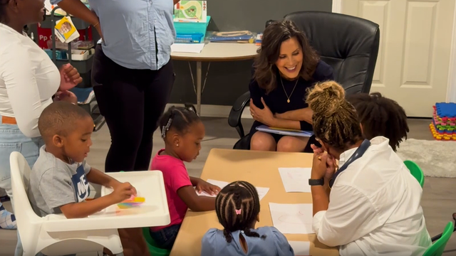 whitmer-romulus-school-visit.png 
