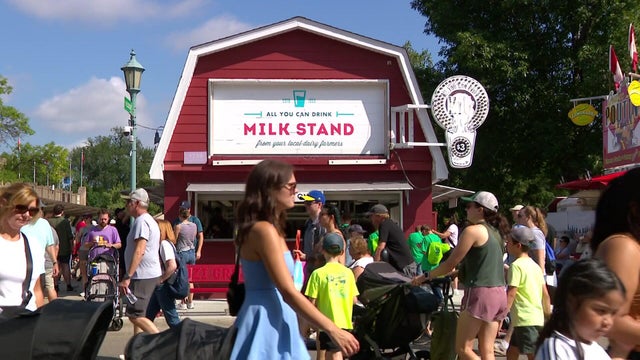 5p-pkg-msf-70-years-milk-booth-wcco8jxo-00-00-1916-1.jpg 