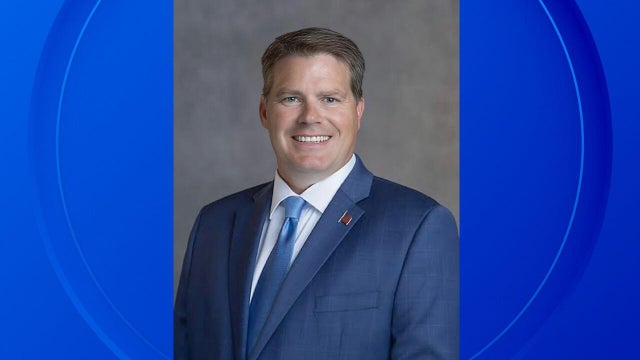 sean-carlson-campaign-photo-slider.jpg 