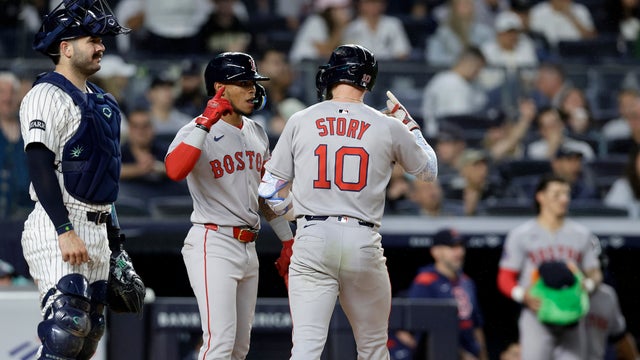 Boston Red Sox v New York Yankees 