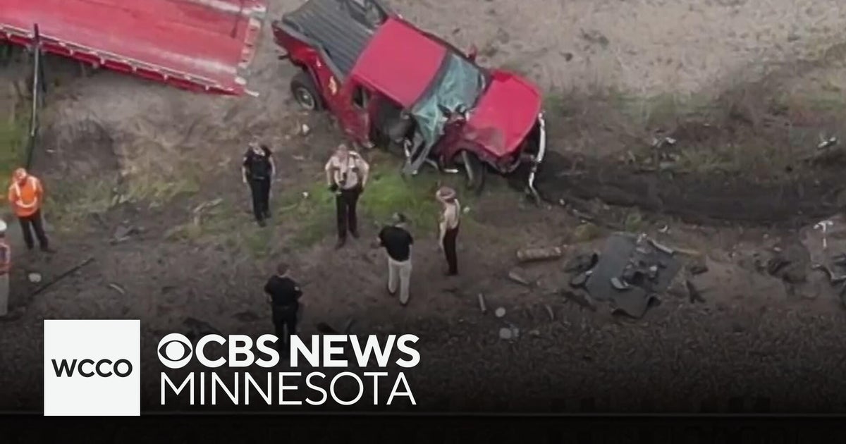 Twin Cities commuter train crashes into truck "stopped on the tracks ...