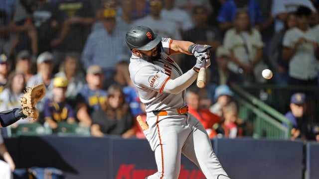 Giants Brewers Baseball 