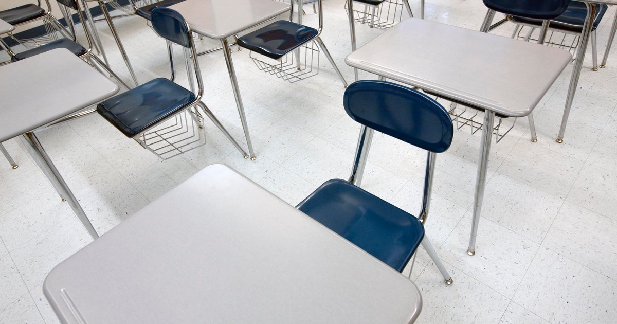 Saline Middle School delays first day of class because of mold remediation 