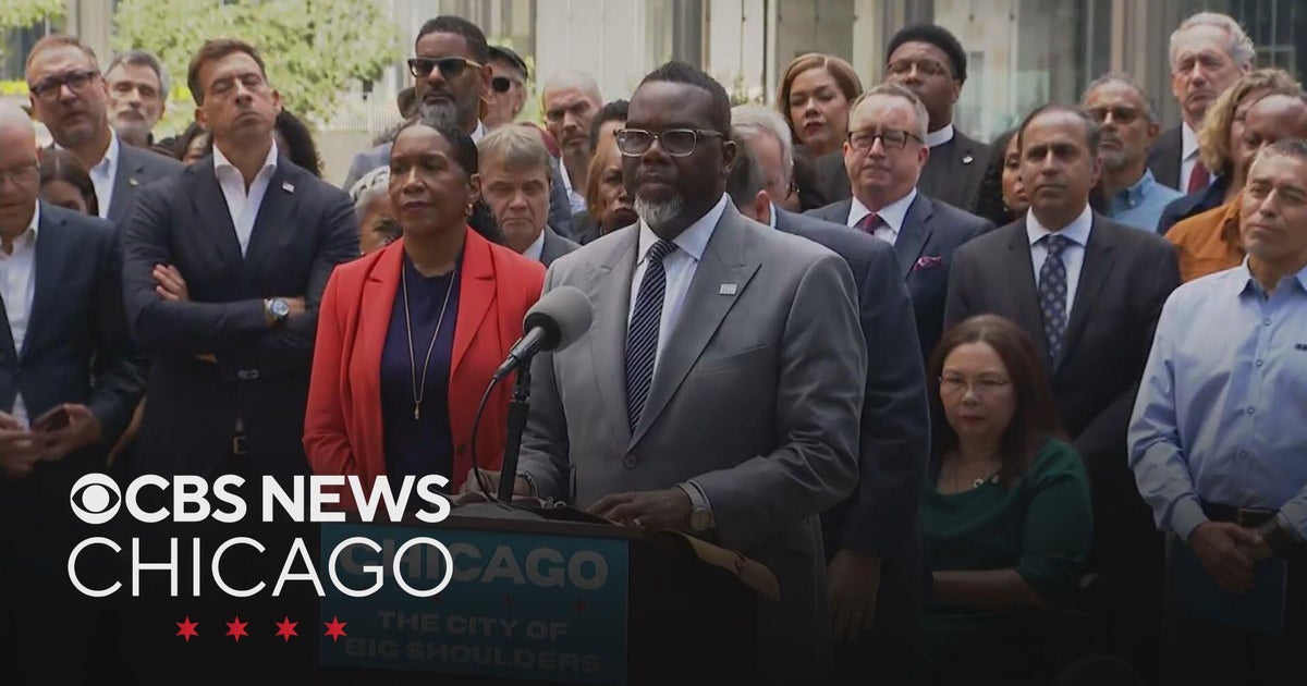 Chicago mayor rejects reported Trump military plan: "We will defend our ...