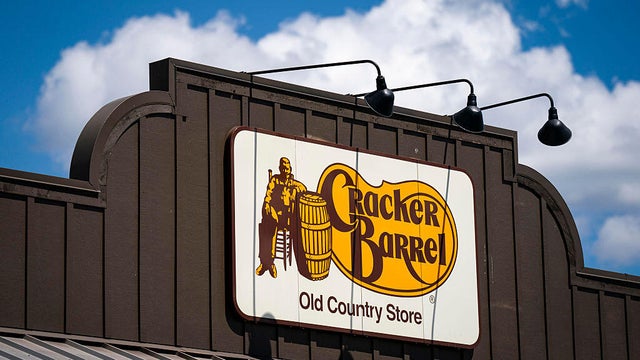 cracker barrel 