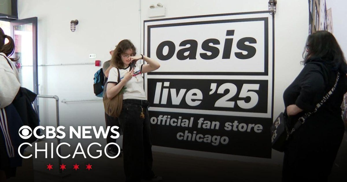 Oasis fan store opens in Wicker Park ahead of Soldier Field concert ...