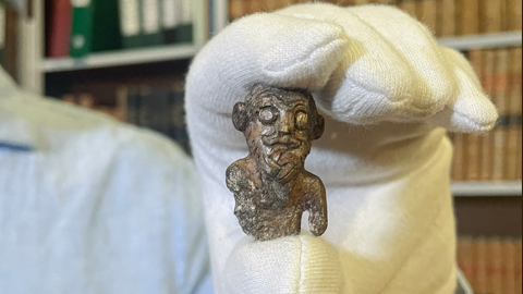 viking-figurine.png 