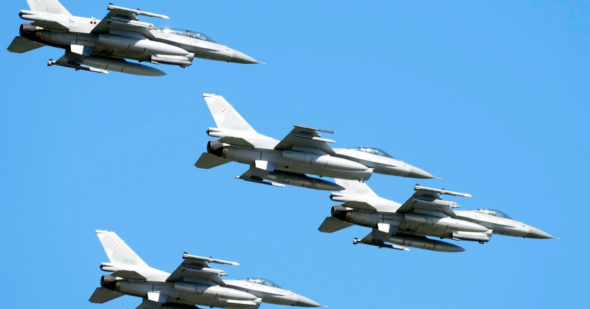 F-16 jet crashes whereas training for air present in Poland, killing pilot
