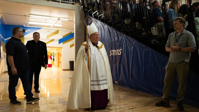 Shooting At Annunciation School Church In Minneapolis Leaves Multiple Children Dead And Many Injured 
