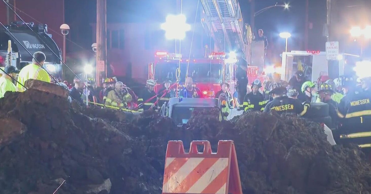 Worker trapped in hole after trench collapse at Charleroi construction ...