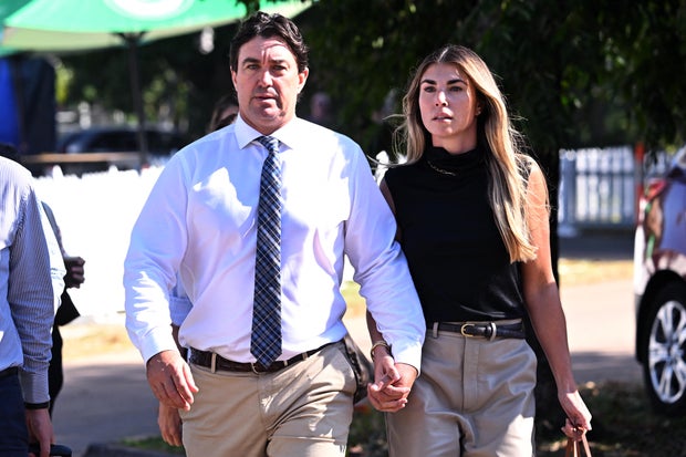 Celebrity crocodile wrangler Matt Wright lied about helicopter crash that killed co-star in Australia, jury finds