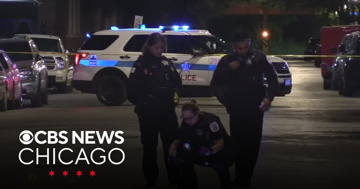 Pair wounded in Garfield Park shooting - CBS Chicago