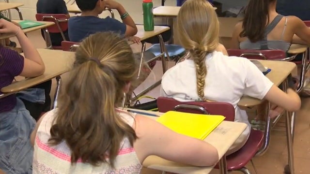 4p-vo-school-safety-wcco8m1o.jpg 