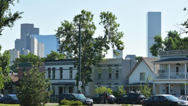 DENVER-REAL-ESTATE-5PKG.transfer_frame_0.jpeg 