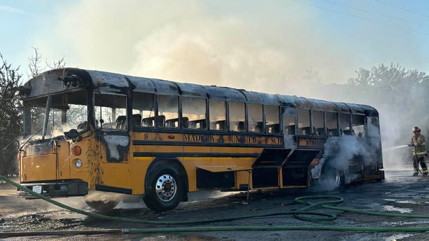 madera-school-bus-fire.jpg 