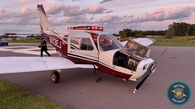 plane-crash-romeo-photo-v2.jpg 