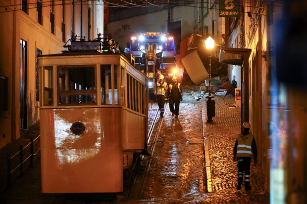 The effects of the Montreolic Gloria accident in Lisbon 
