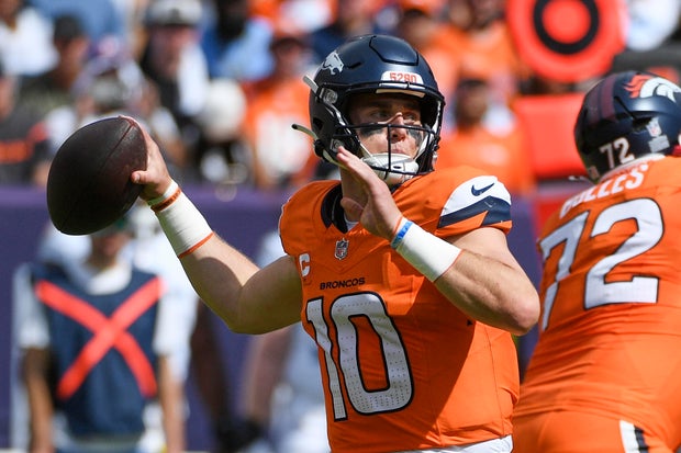 Titans Broncos Football 