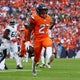 Denver Broncos beat Tennessee Titans 20-12 in home opener 