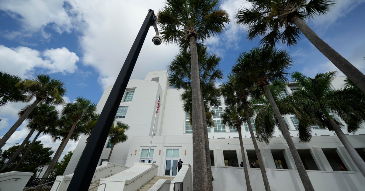 Trial begins immediately for Ryan Routh, man accused of Trump assassination try at golf course