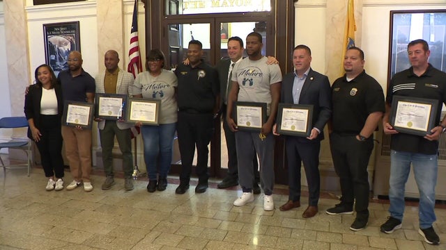 sloan-5p-paterson-honor-wcbsf0i8-hi-res-still.jpg 