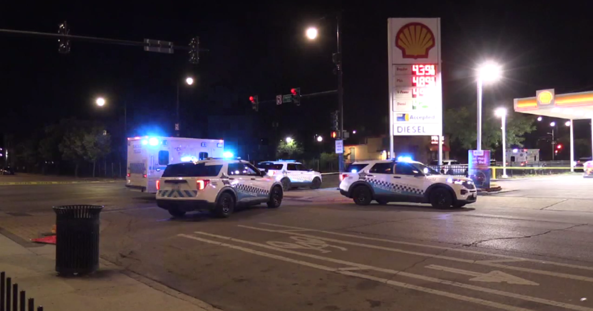 Shooting leaves man dead at gas station on Chicago's Near West Side ...
