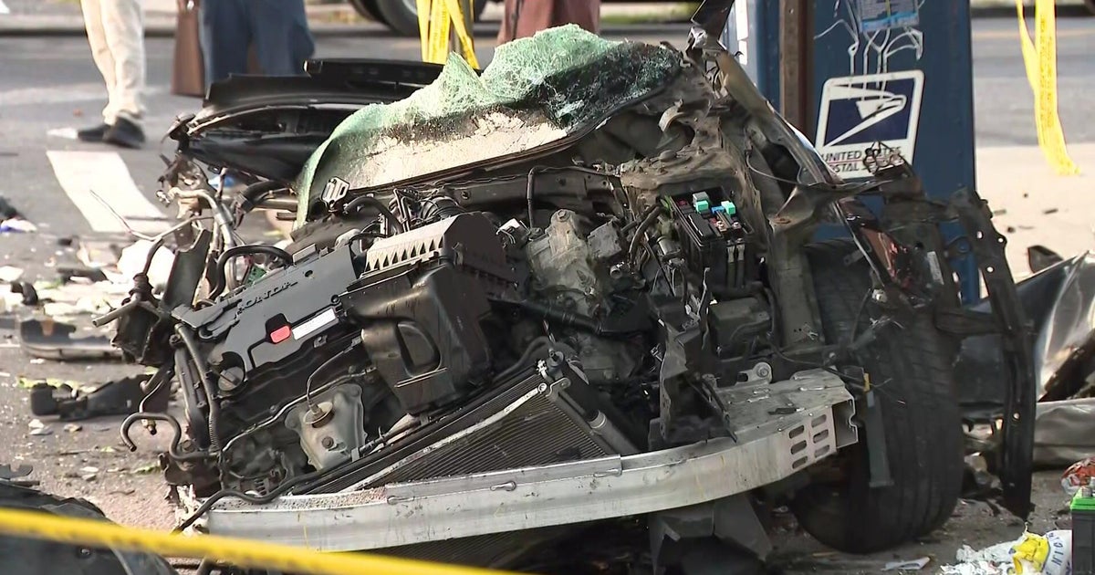 Video shows deadly Brooklyn crash that split car in two