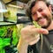Iguana shocks zookeepers with "virgin birth" of 8 hatchlings