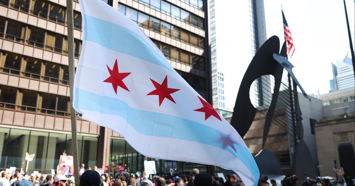 Protests erupt in Chicago over immigration raids