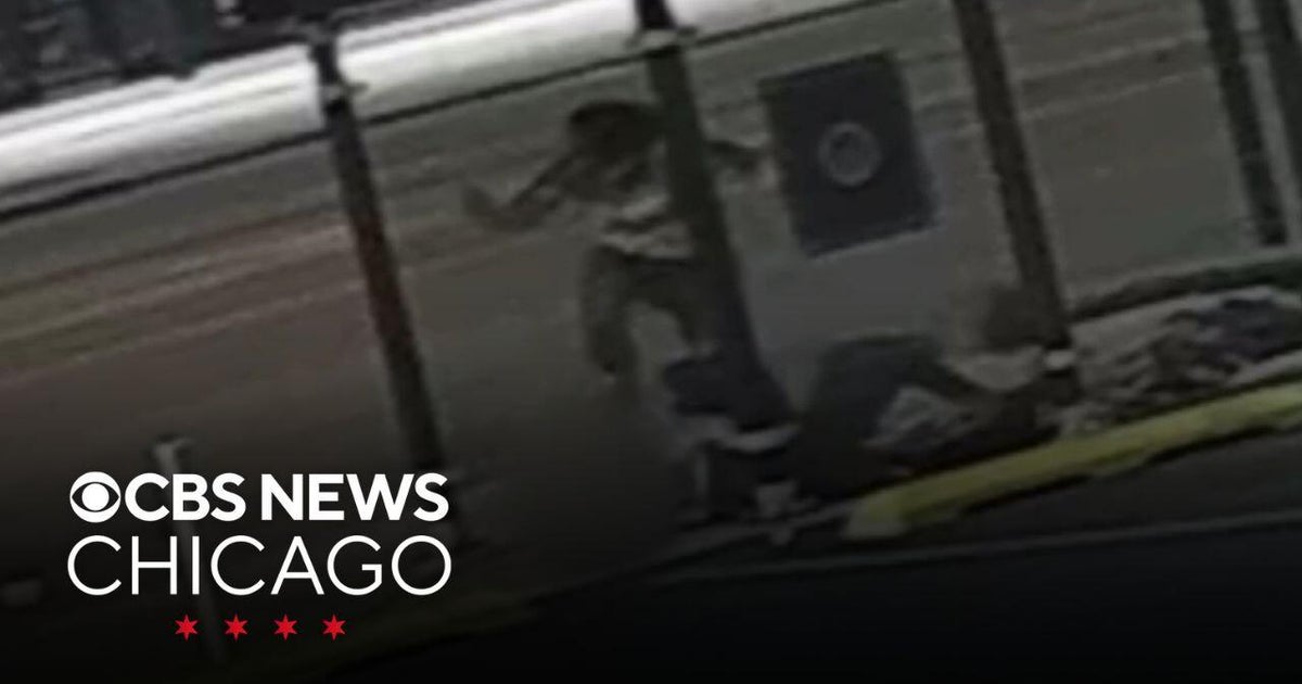 76-year-old man killed in attack at Washington Heights bus stop - CBS ...