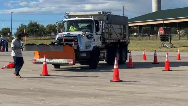 snow-plow-roadeo-3.jpg 